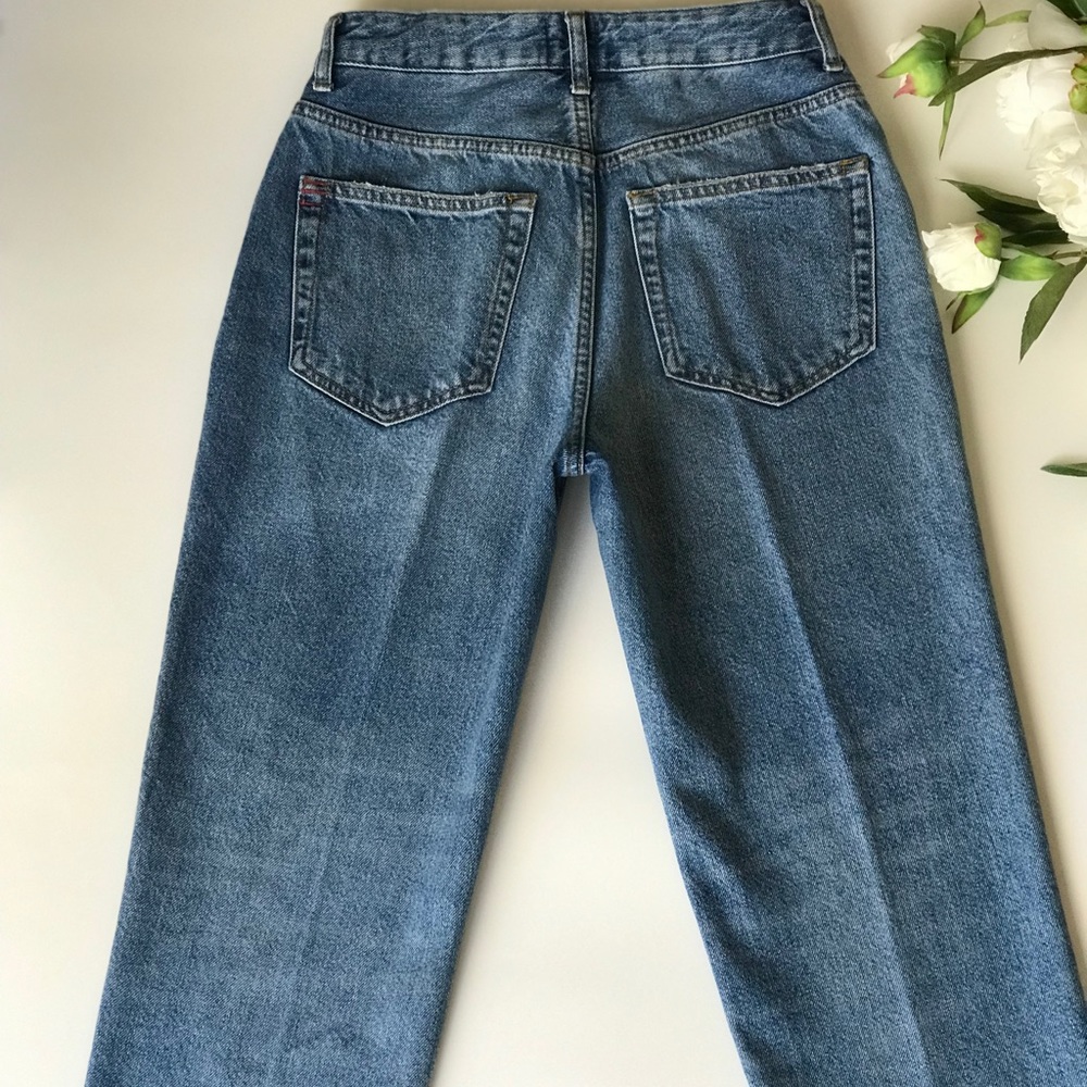 BDG Urban Outfitters Mom Jeans